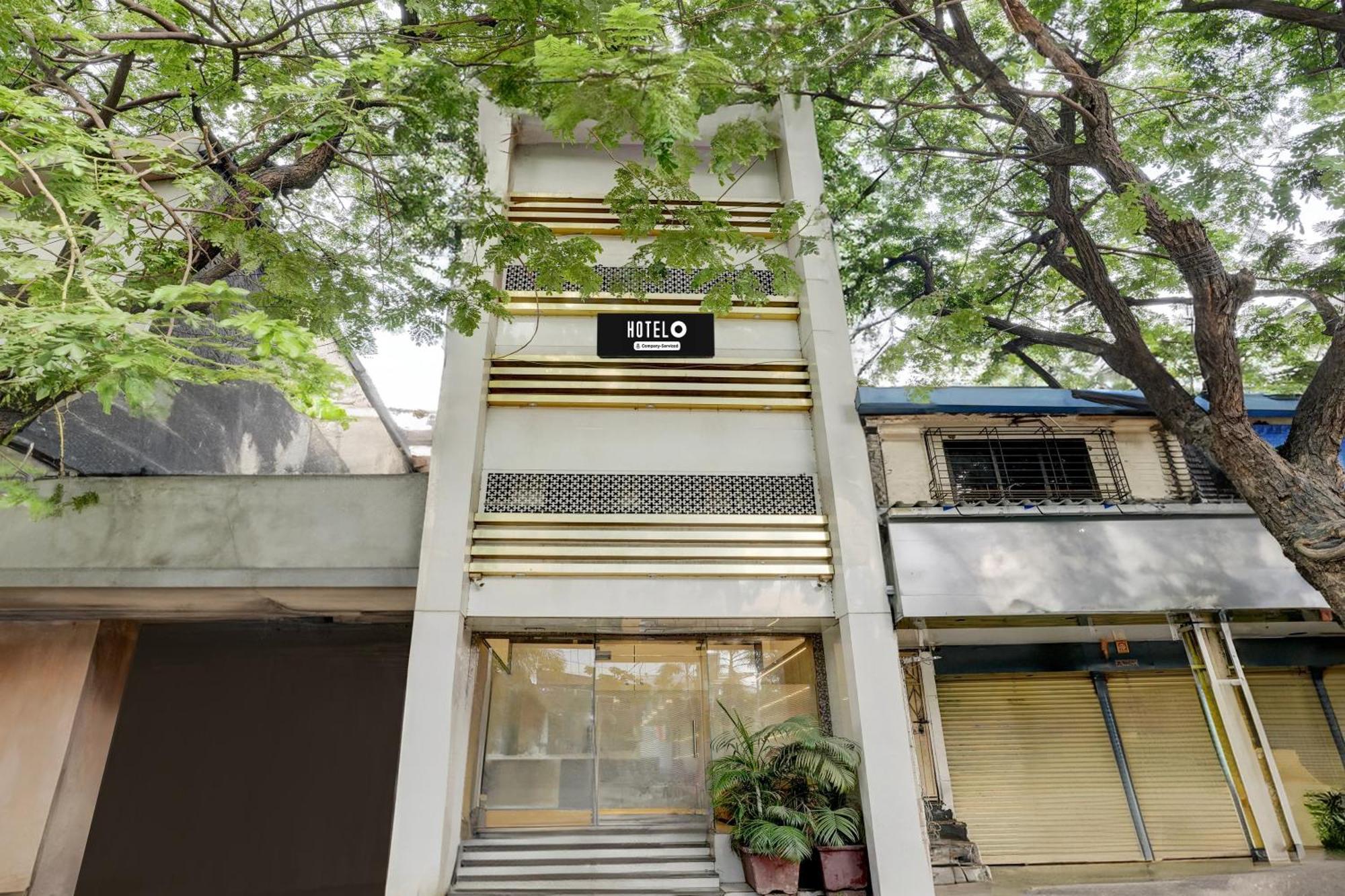 Hotel O Golden Star Mumbai Ngoại thất bức ảnh