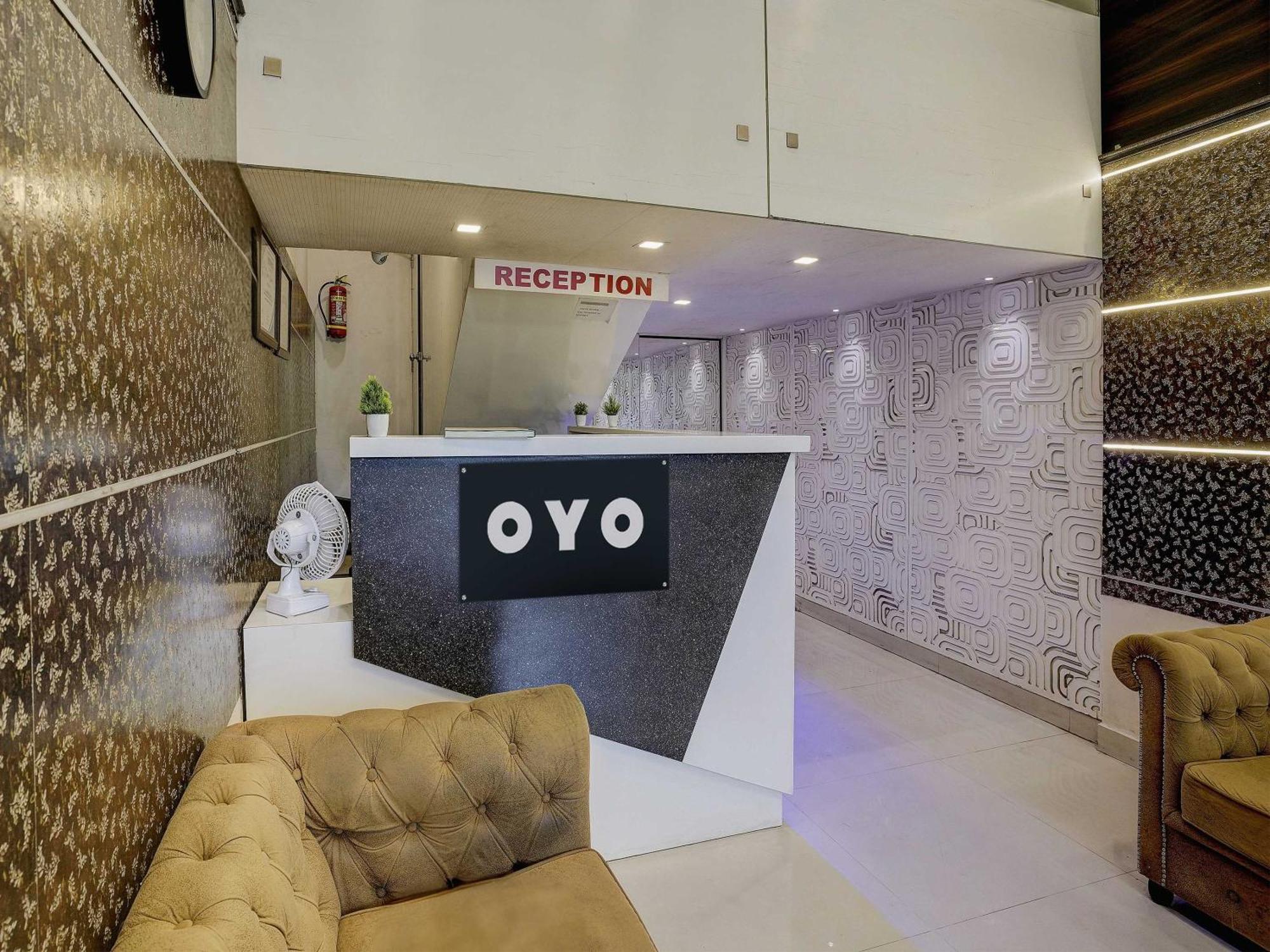 Hotel O Golden Star Mumbai Ngoại thất bức ảnh